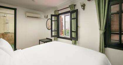 Old Quarter Charm Hotel