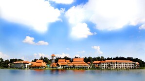 Unclassified image, 4 of 195, button - Green Lake Resort (Chiang Mai)