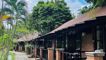 Blackout curtains, bed sheets