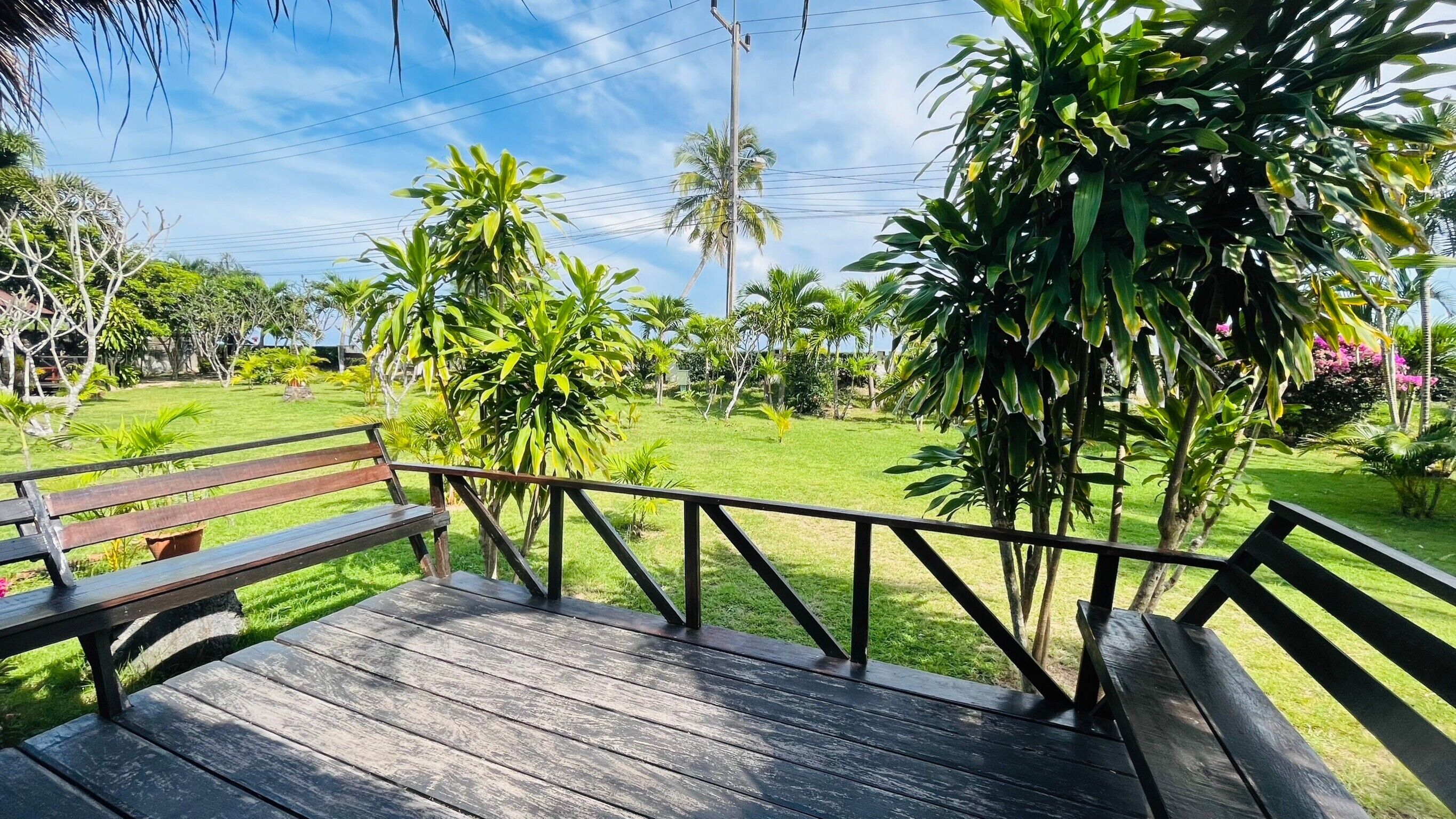 Bungalow, 2 Bedrooms | Garden view