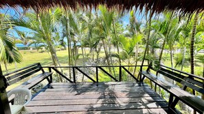 Terrace/patio - Suan Bankrut Beach Resort (Bang Saphan)