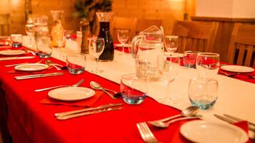 DĂźner servi sur place