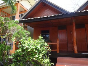 Bungalow, frente a la playa | Wifi gratis