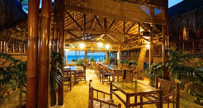 The Coral Blue Oriental Beach Villas & Suites