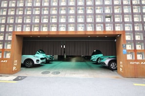 Porch - Art Hotel (Seoul)