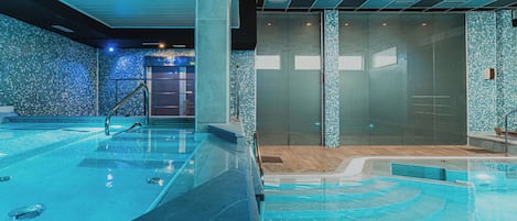 Bain à remous, hammam, soins corporels, soins d'hydrothérapie