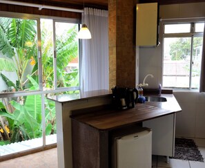 Estudio Lagoa | 専用簡易キッチン | 電気ポット