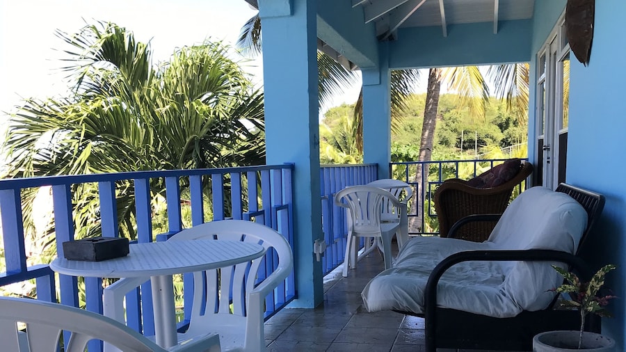 Ellen Bay Cottages