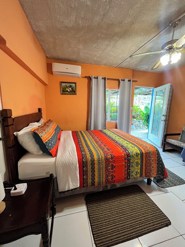 Comfort Apartment | 1 bedroom, individually decorated, individually furnished - Ellen Bay Cottages (Seatons Village)