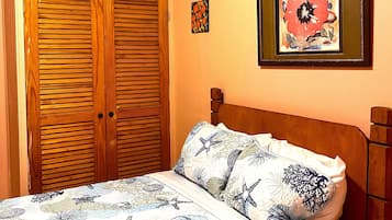 2 Bedroom Apartment | 1 bedroom, individually decorated, individually furnished