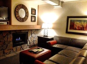 32-inch LCD TV with cable channels, TV, fireplace - GetAways at the Lodge at Kingsbury Crossing (Stateline)