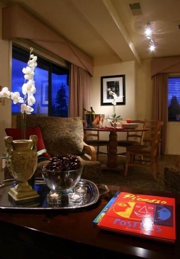 Restaurant - GetAways at the Lodge at Kingsbury Crossing (Stateline)