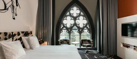 Kamar Double Superior | Minibar, brankas, meja kerja, dan kedap suara