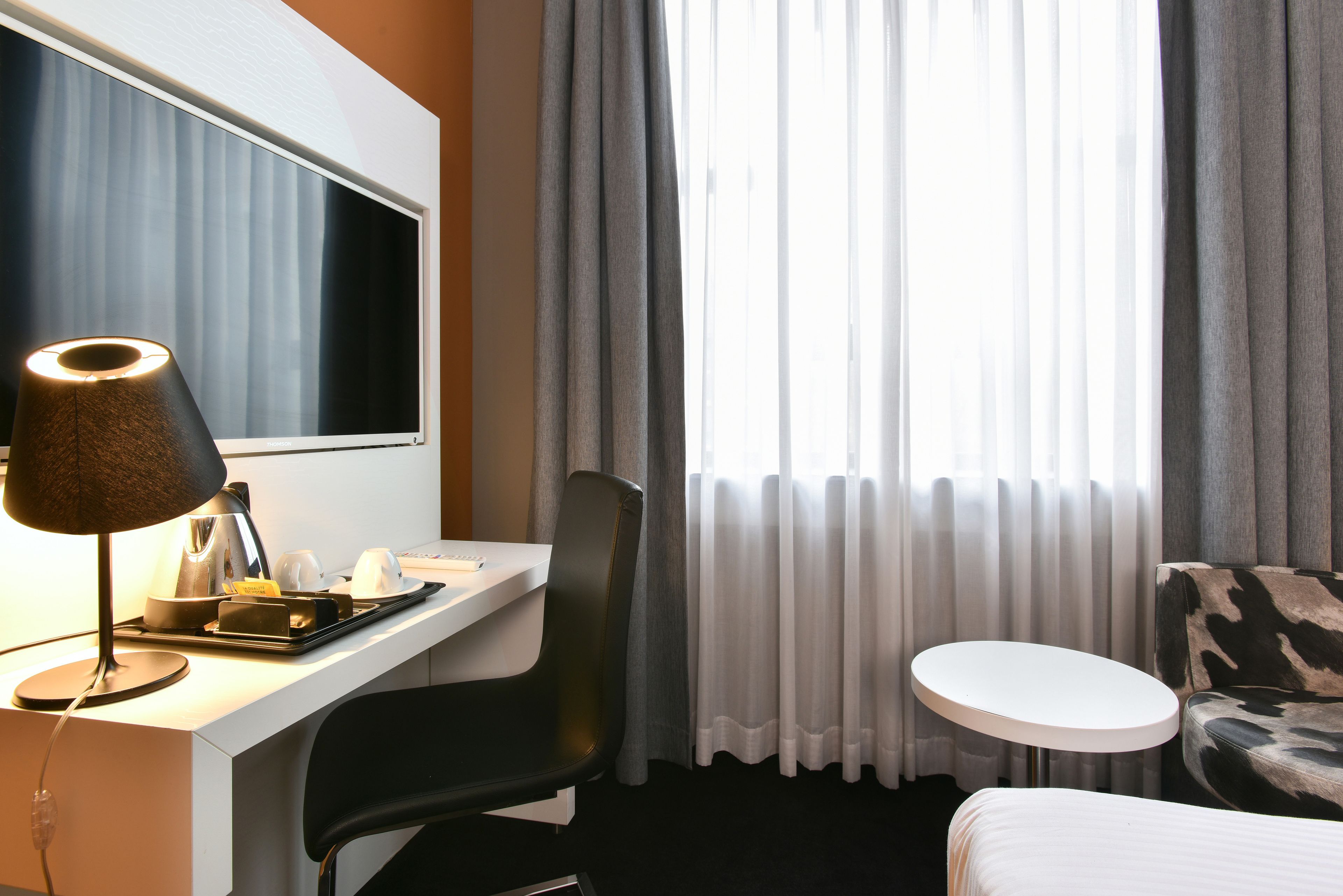 standard room (cosy plus) | minibar, in-room safe, desk, soundproofing