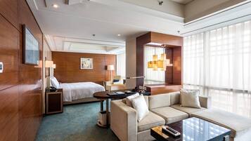 Ropa de cama de alta calidad y minibar