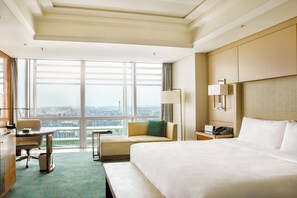 Ropa de cama de alta calidad y minibar 