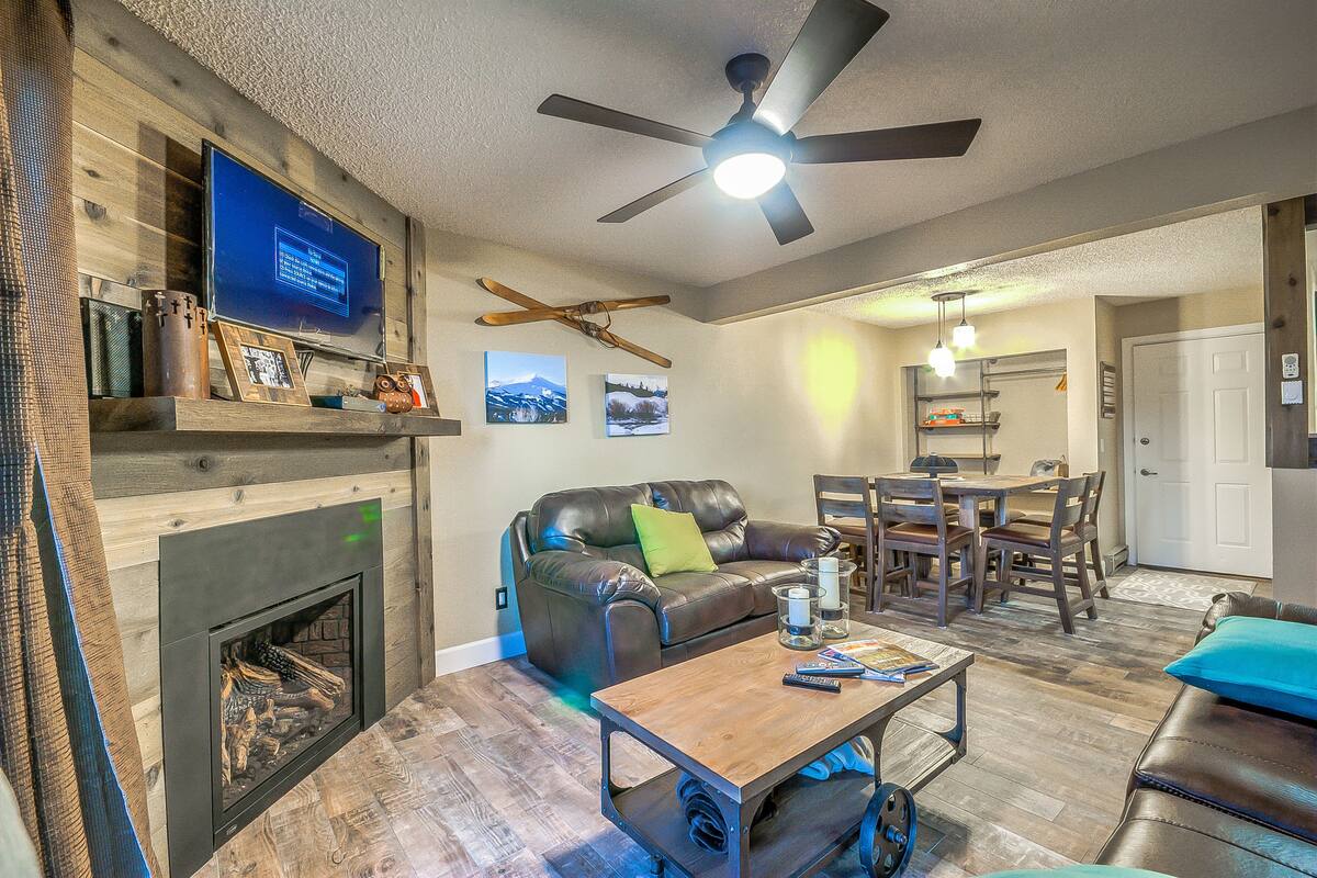2 Bedroom, 2 Bathroom - A 202 | Living area | Flat-screen TV, fireplace