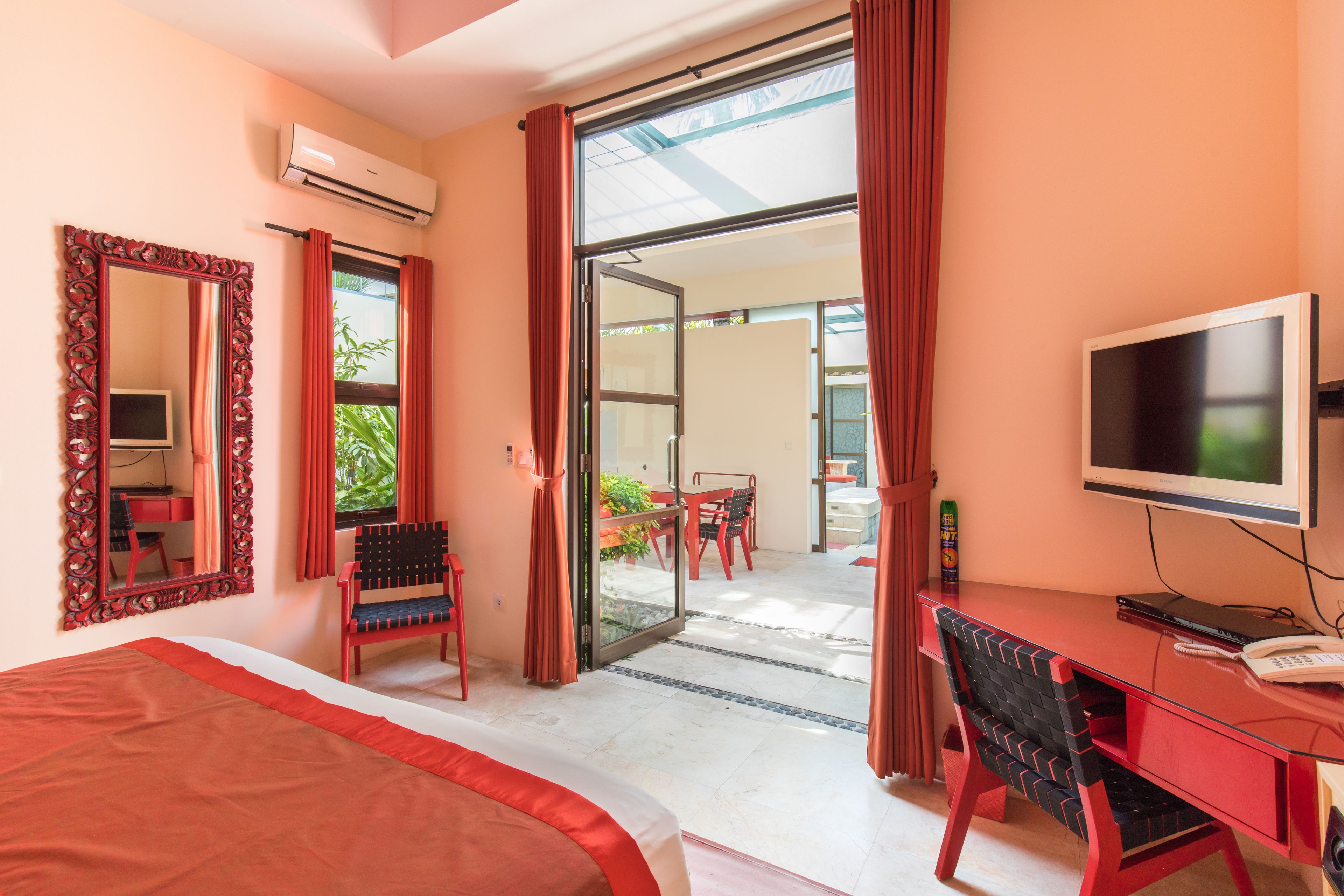 ginger suite poolside 2 | room amenity