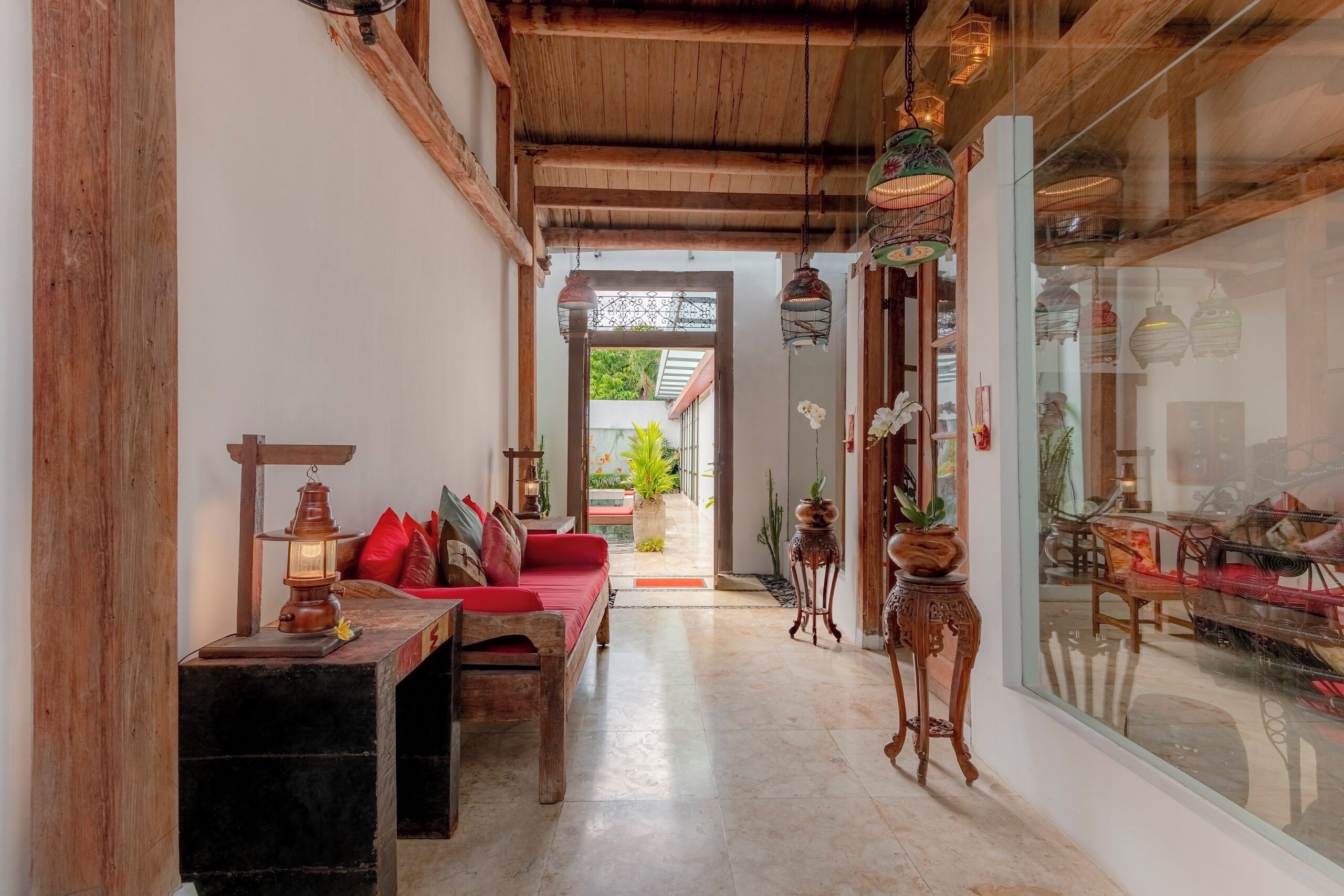 double happiness suite poolside | terrace/patio