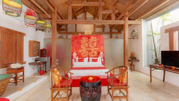 Double Happiness Suite Poolside | Premium bedding, pillow-top beds, free minibar items, in-room safe