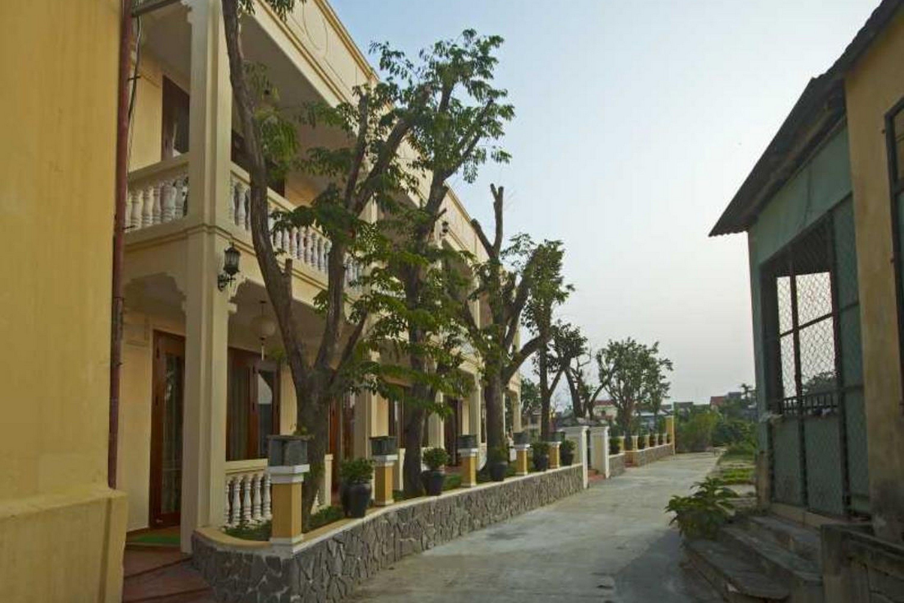 Fassade der Unterkunft – Abend/Nacht