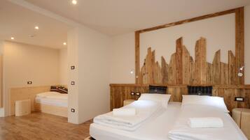 In-room safe, desk, soundproofing, cots/infant beds