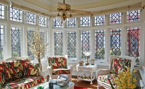 DĂ©tail de lâintĂ©rieur