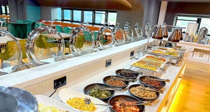 Silla Boutique Hotel Premium