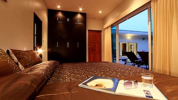 2 habitaciones, minibar y caja de seguridad en la habitación