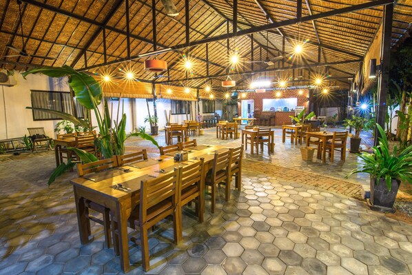 Comfort Shared Dormitory, Women only, Pool Access, City View