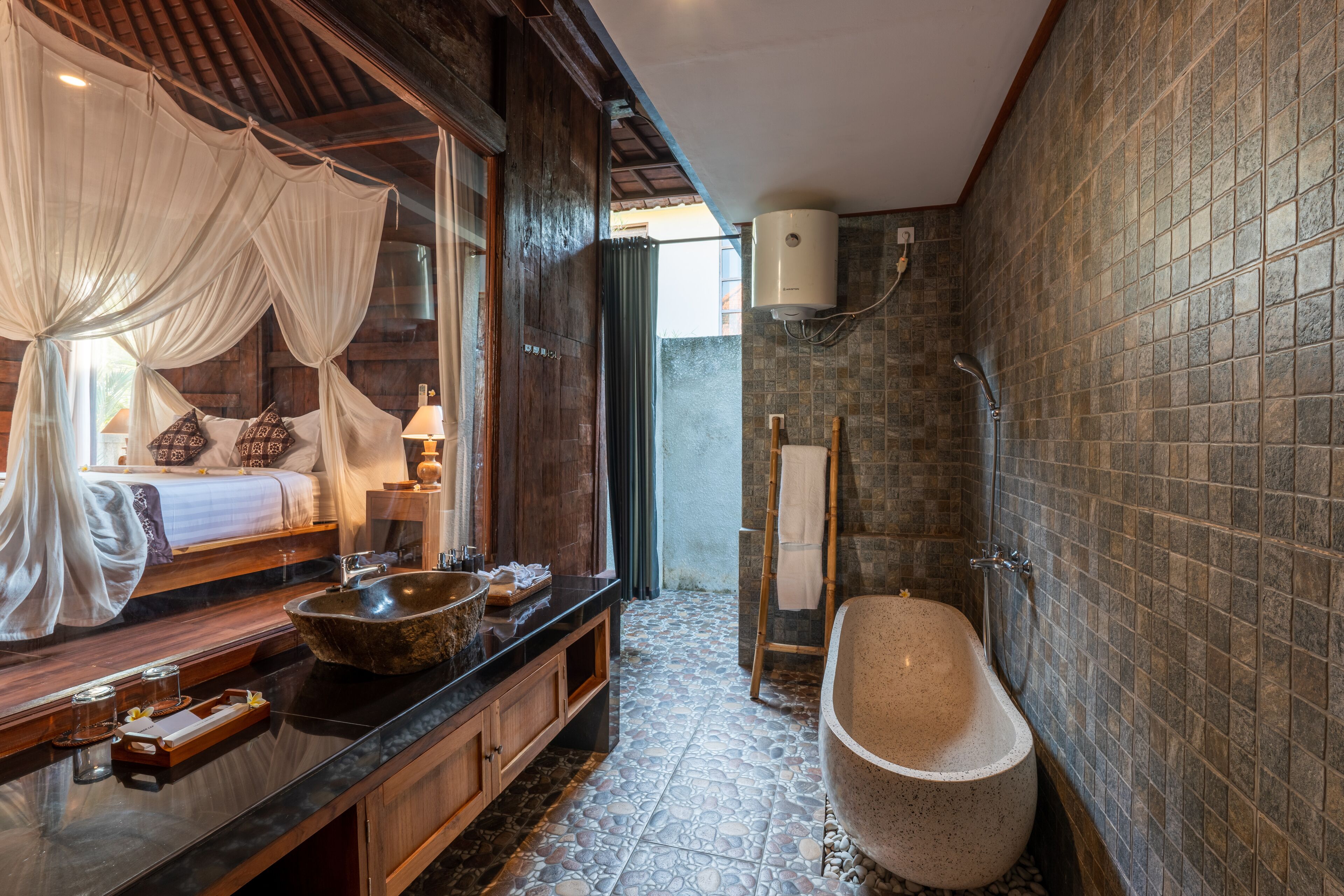  Joglo One Bedroom Villa | Bathroom | Free toiletries, hair dryer, bathrobes, slippers