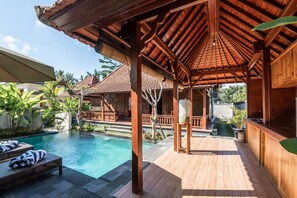Villa Familiale, 2 chambres, piscine privée | Terrasse/Patio