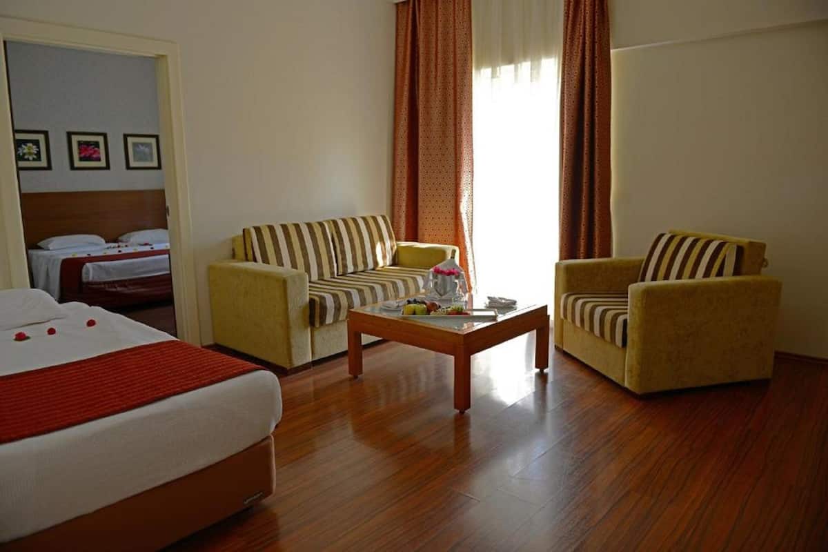Family Room (4 pax)