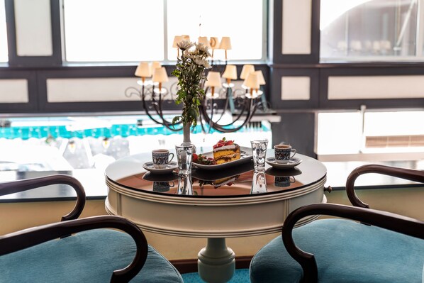 Lounge - Viva Deluxe Hotel (Istanbul)