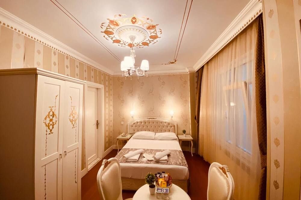Alyon Hotel Taksim