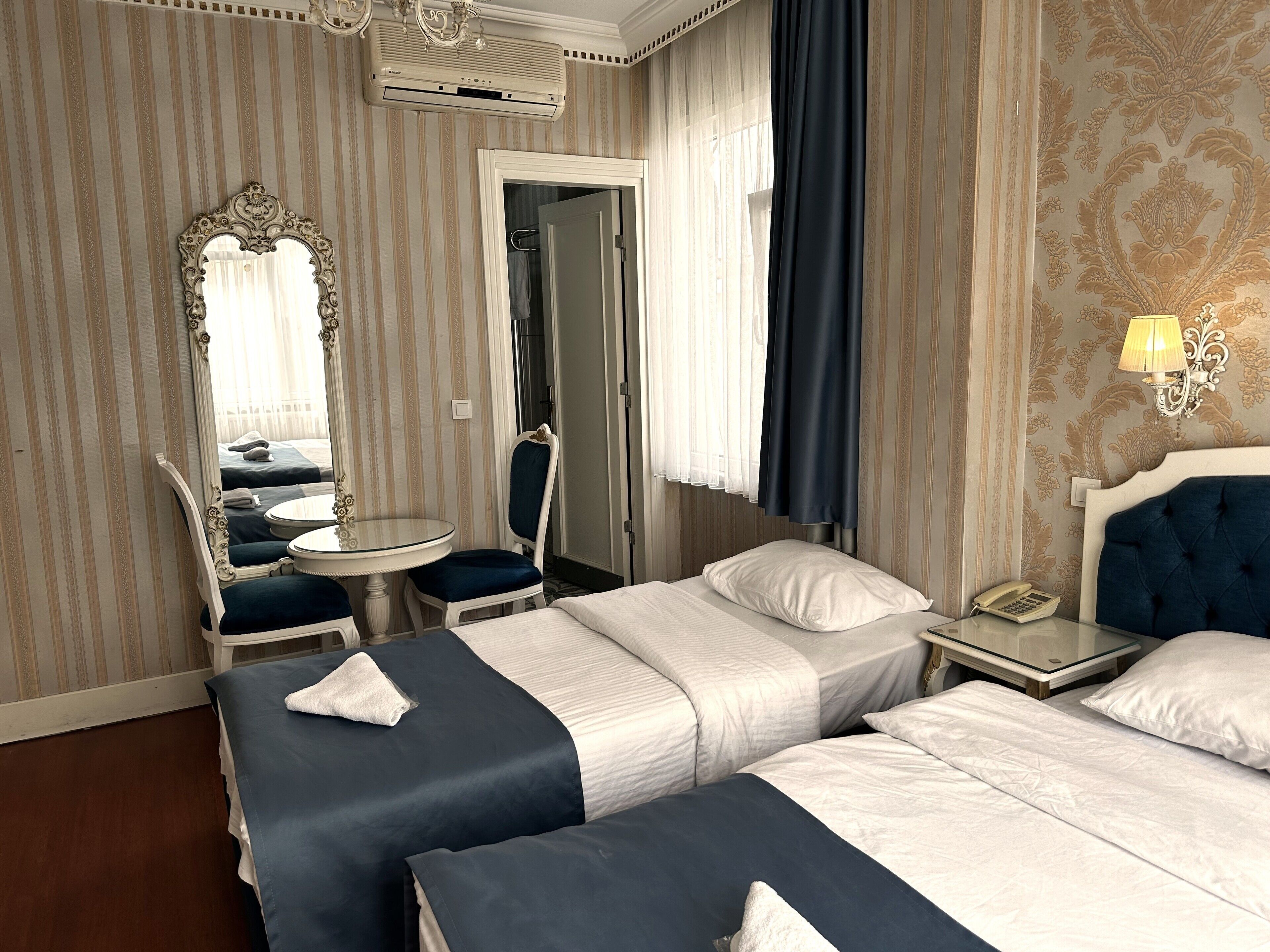 Photo - Alyon Hotel Taksim