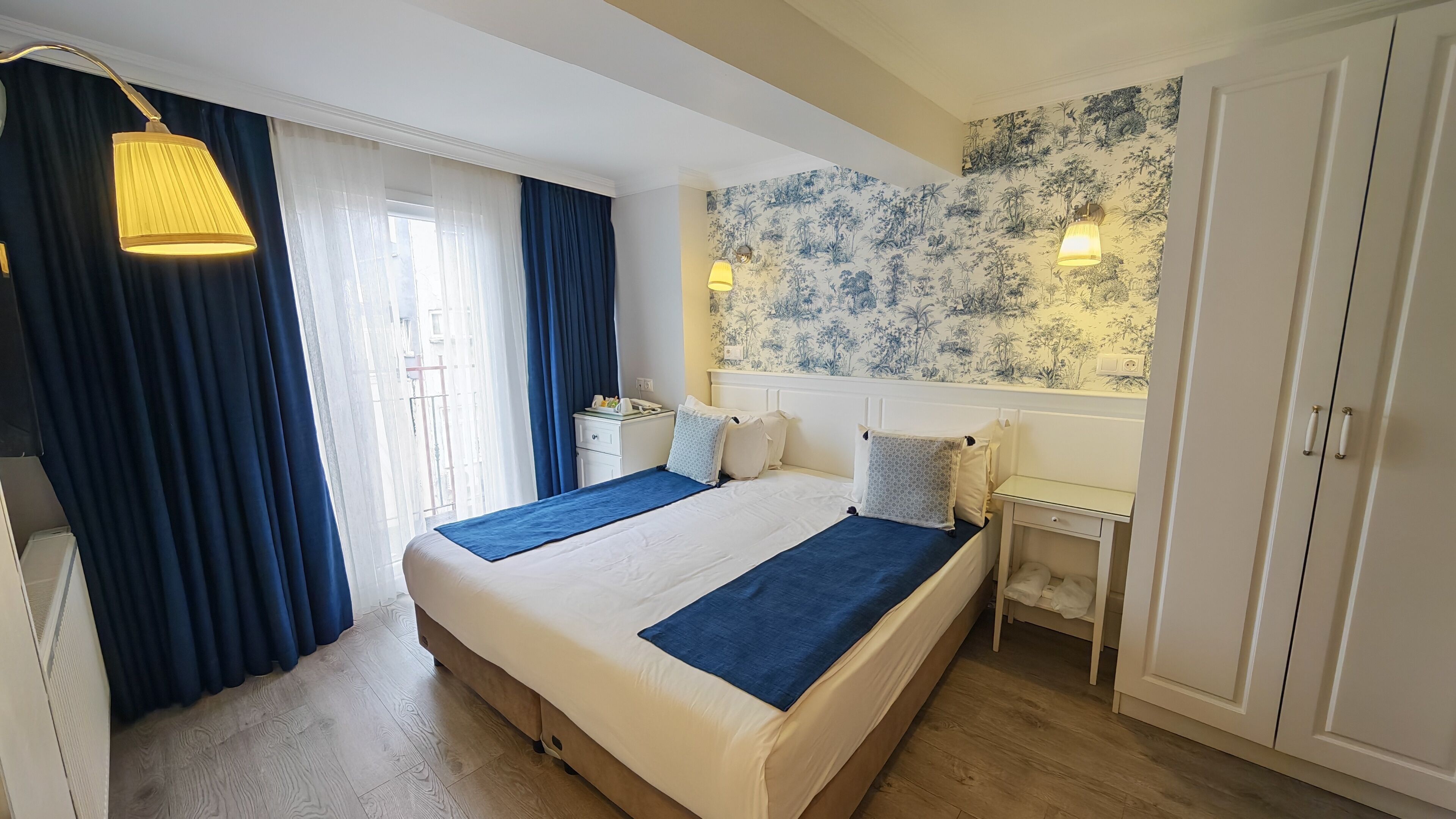 Double or Twin Room | Minibar, in-room safe, free WiFi, bed sheets