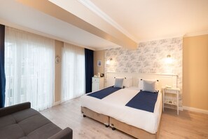 Superior Double or Twin Room, Sea View | Minibar, in-room safe, free WiFi, bed sheets - Mr. Bird Hotel (Istanbul)
