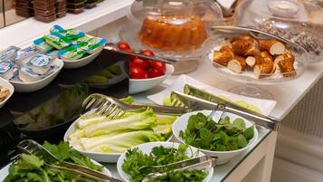 Termasuk sarapan bufet setiap hari