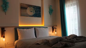 Deluxe Double Room (French Balcony) | In-room safe, desk, soundproofing, iron/ironing board