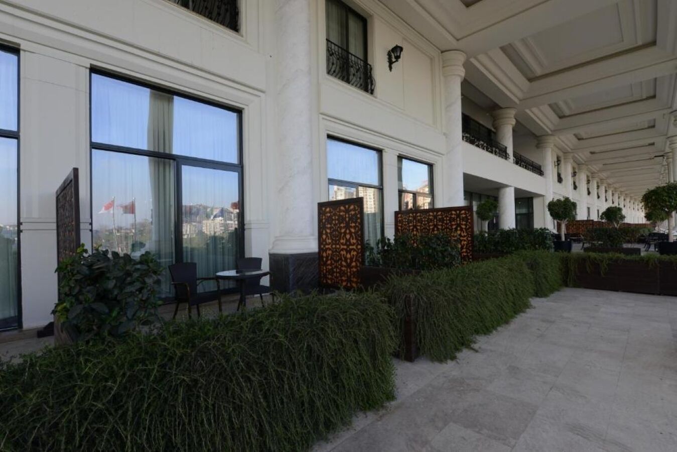 Family Suite, Multiple Beds, Garden Area | Terrace/patio