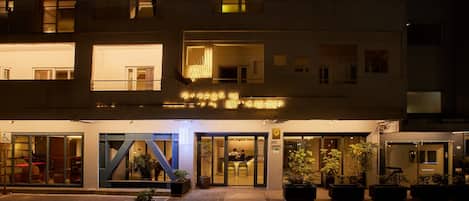 Front of property - evening/night
