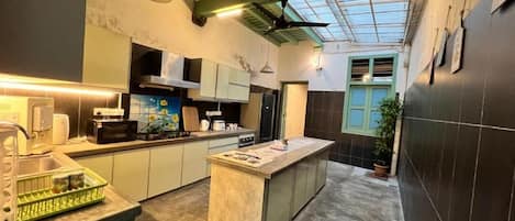 Mini-fridge, microwave