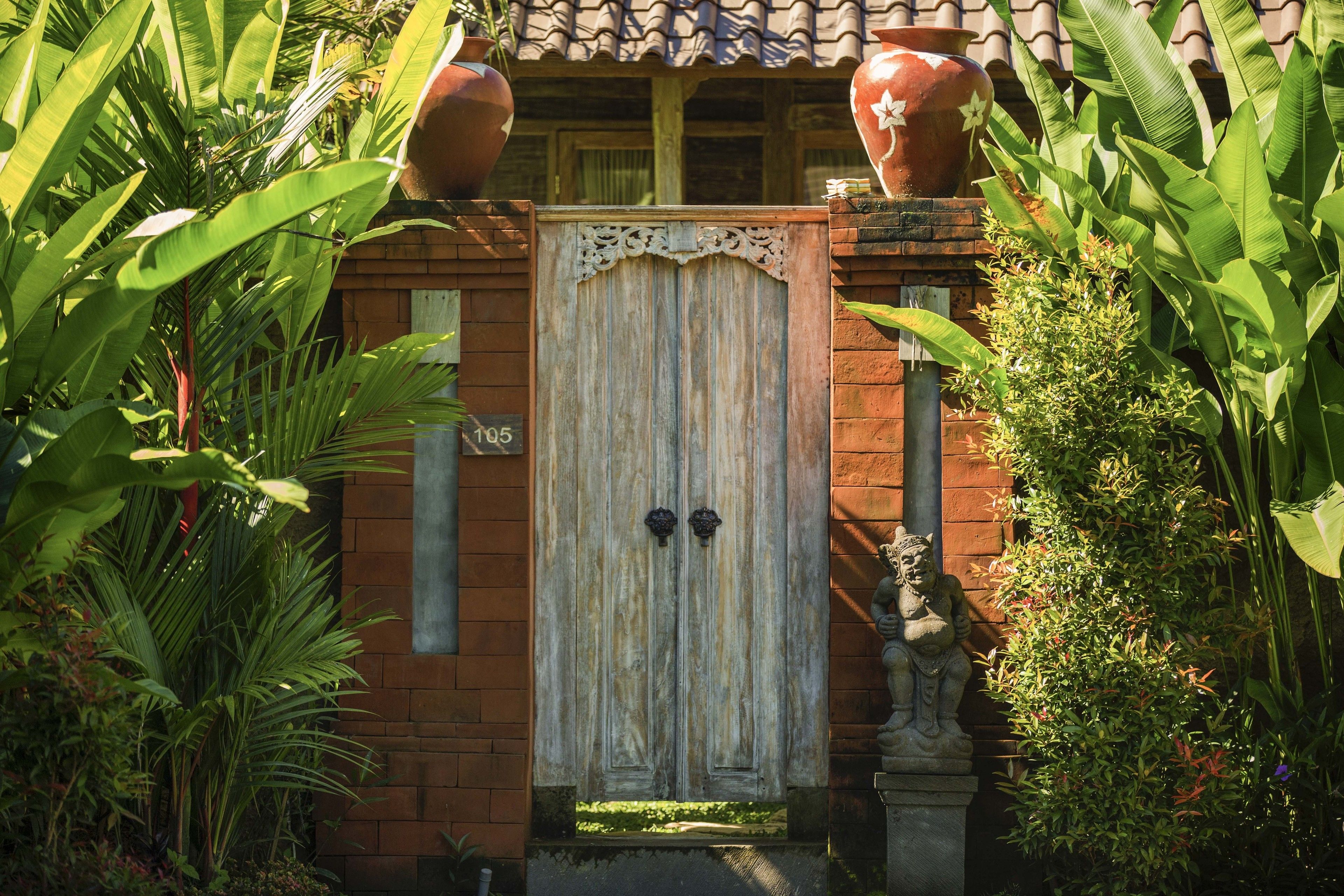 minibar, in-room safe, individually decorated, individually furnished