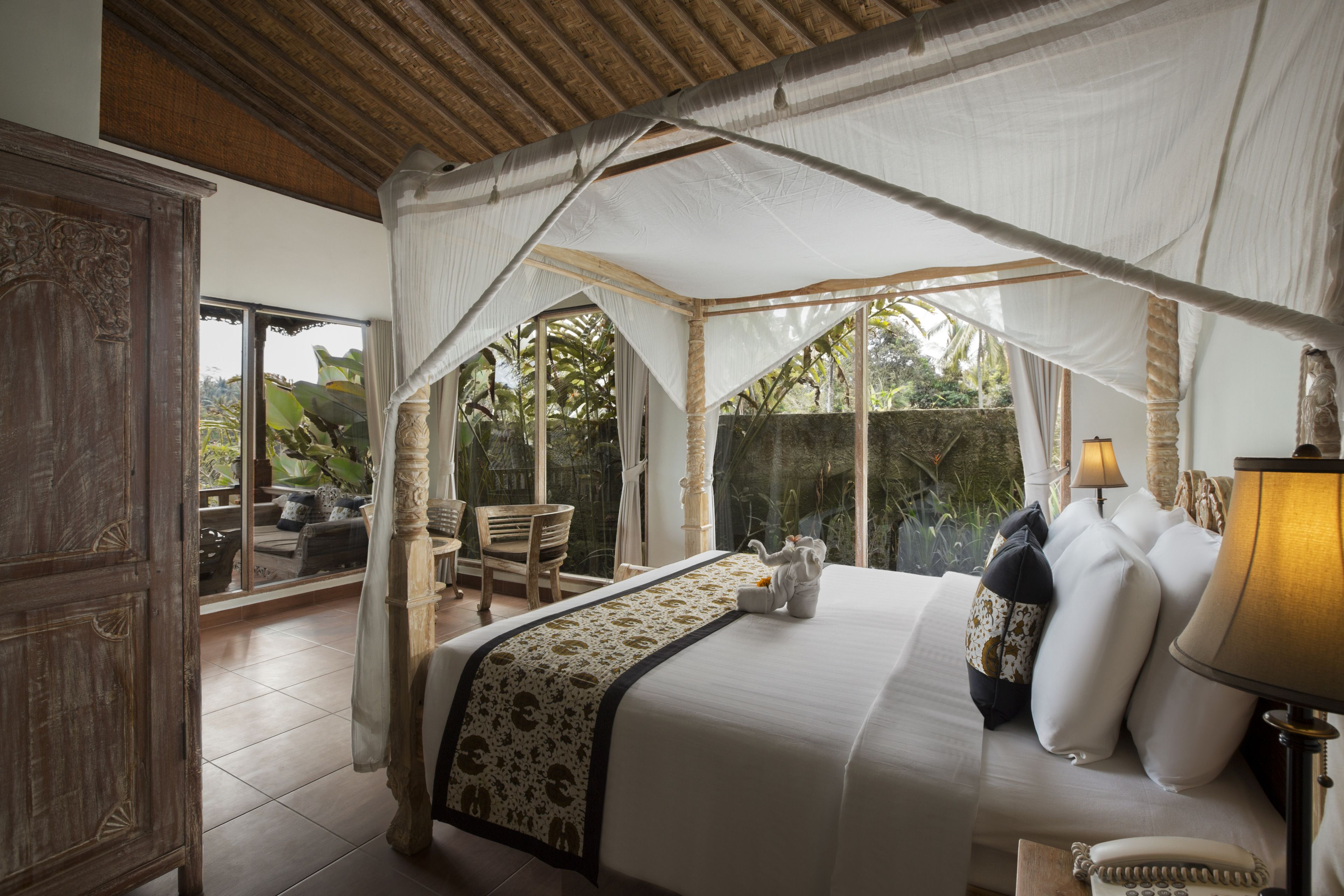 villa, 3 bedrooms, private pool | minibar, in-room safe, individually decorated, individually furnished