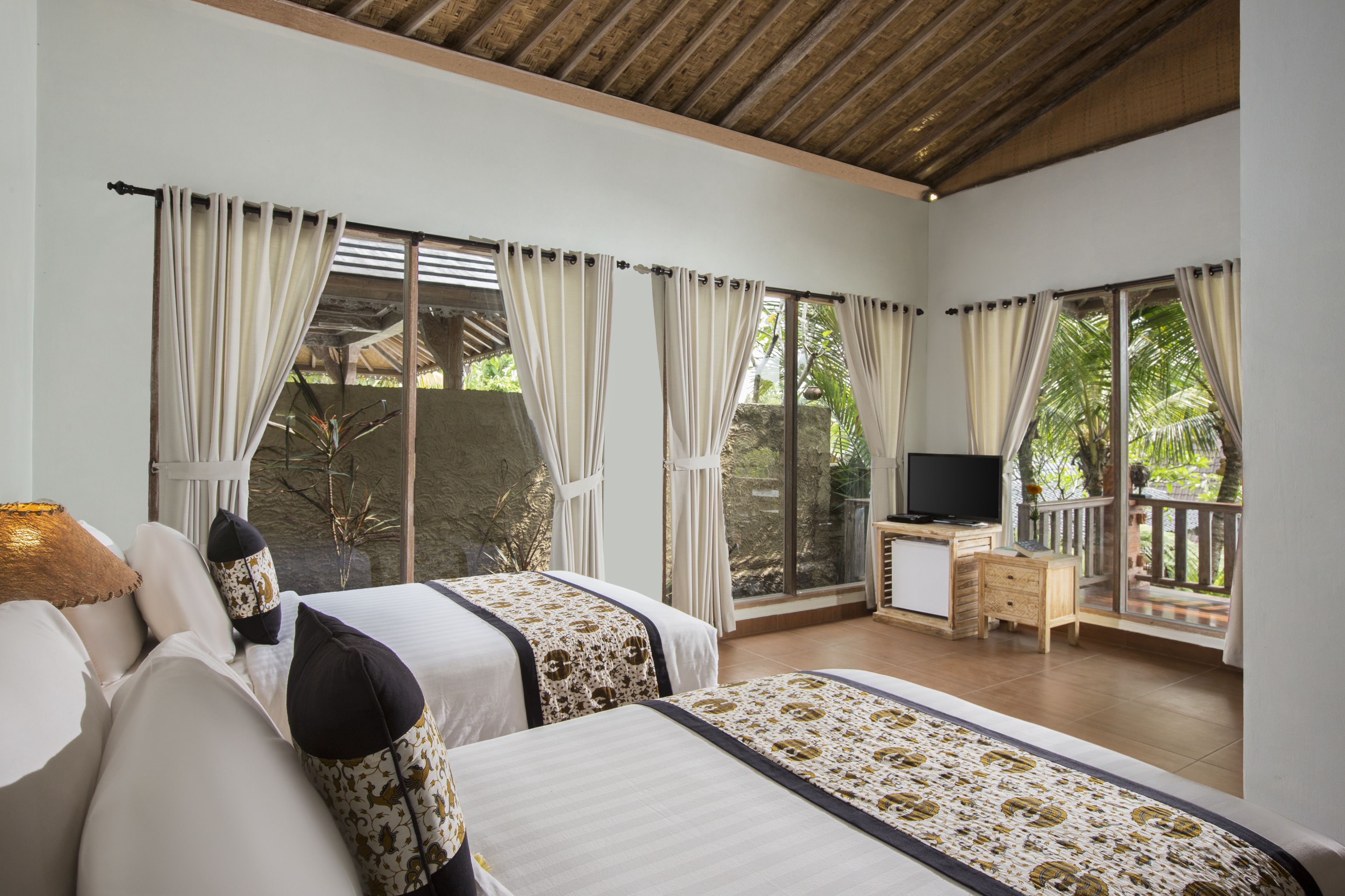 villa, 3 bedrooms, private pool | minibar, in-room safe, individually decorated, individually furnished