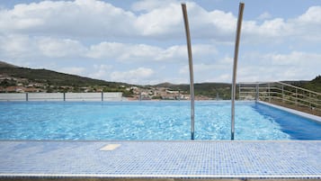 Indoor pool, seasonal outdoor pool, sun loungers