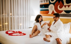 Superior Double or Twin Room | Minibar, in-room safe, desk, blackout drapes - Boticas Hotel Art & Spa (Boticas)