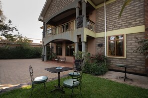 Front of property - Korona Villa Bed & Breakfast (Arusha)