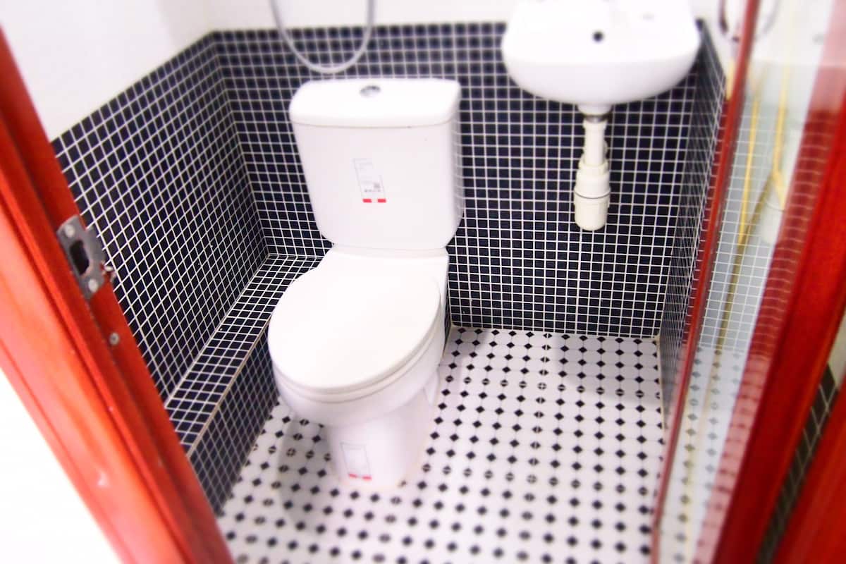 Shower, free toiletries, hair dryer, slippers